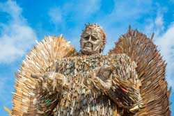 Angel of knives 250px