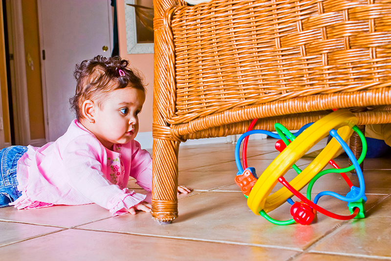Baby and lost toy