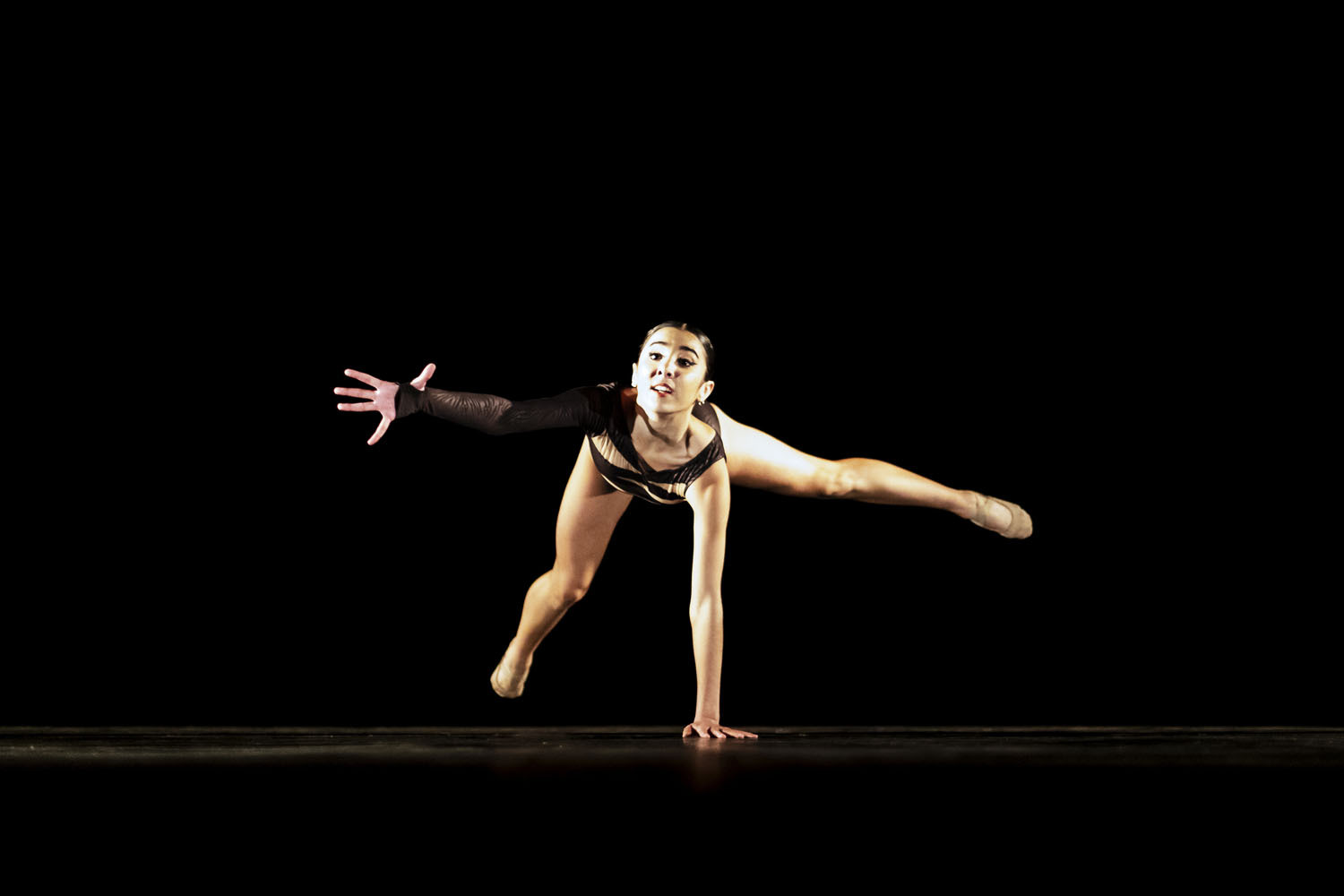 Female contemporary dancer