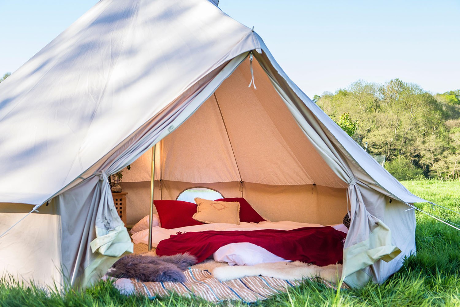 Glamping bell tent